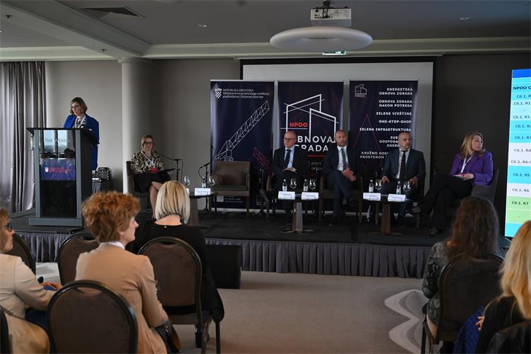 Slika /slike/Vijesti/Panel 3.JPG